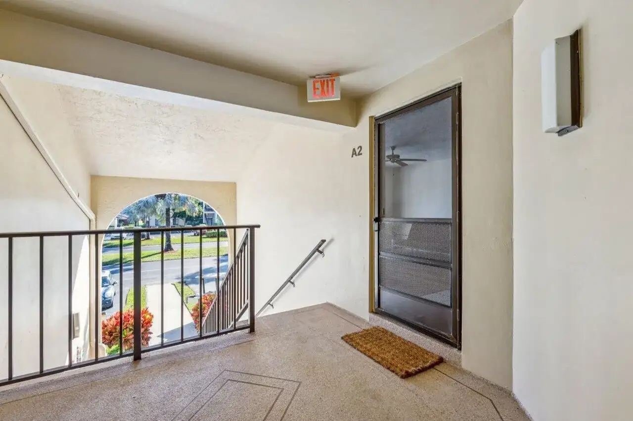 618 Sea Pine Way # A2, FL 33415 photo 3