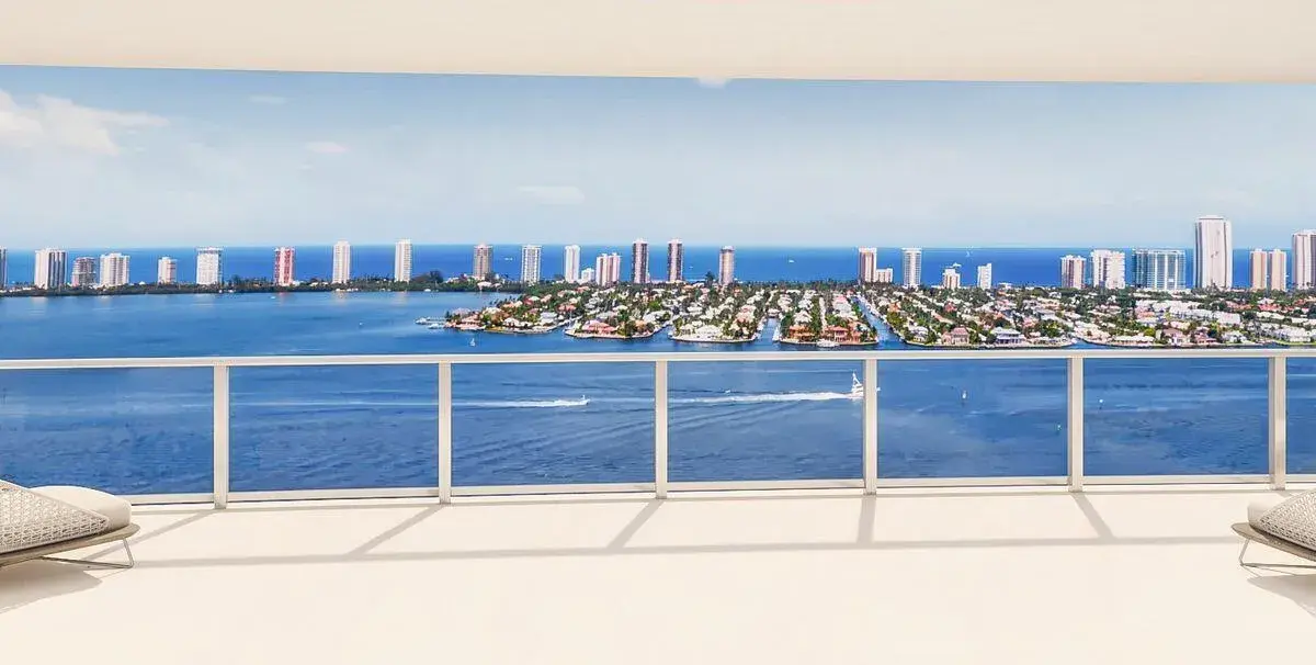 220 Lake Shore Drive # 2010, Lake Park FL 33403