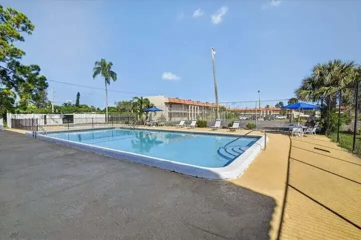 6094 Forest Hill Boulevard # 106, West Palm Beach FL 33415 photo 5