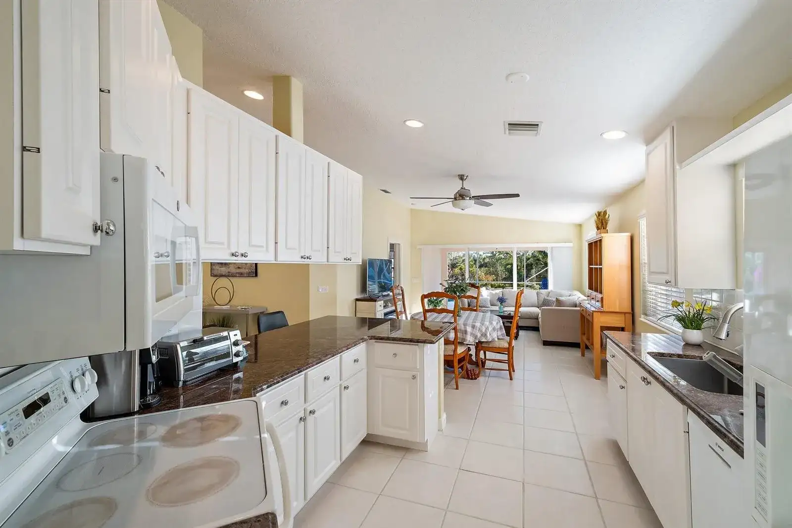 8991 SE Eldorado Way, Hobe Sound FL 33455 photo 5