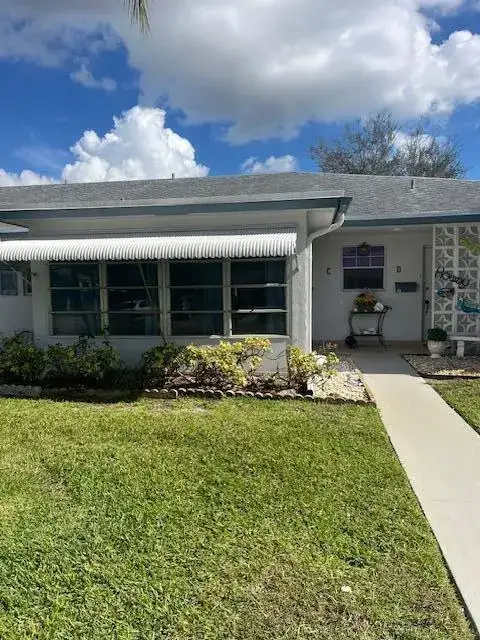 1157 S Drive Circle # C, Delray Beach FL 33445 photo 2
