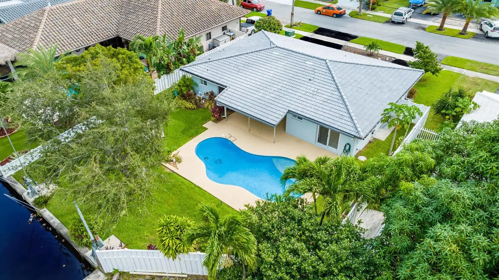 421 SE 5 Terrace, Pompano Beach FL 33060 photo 4