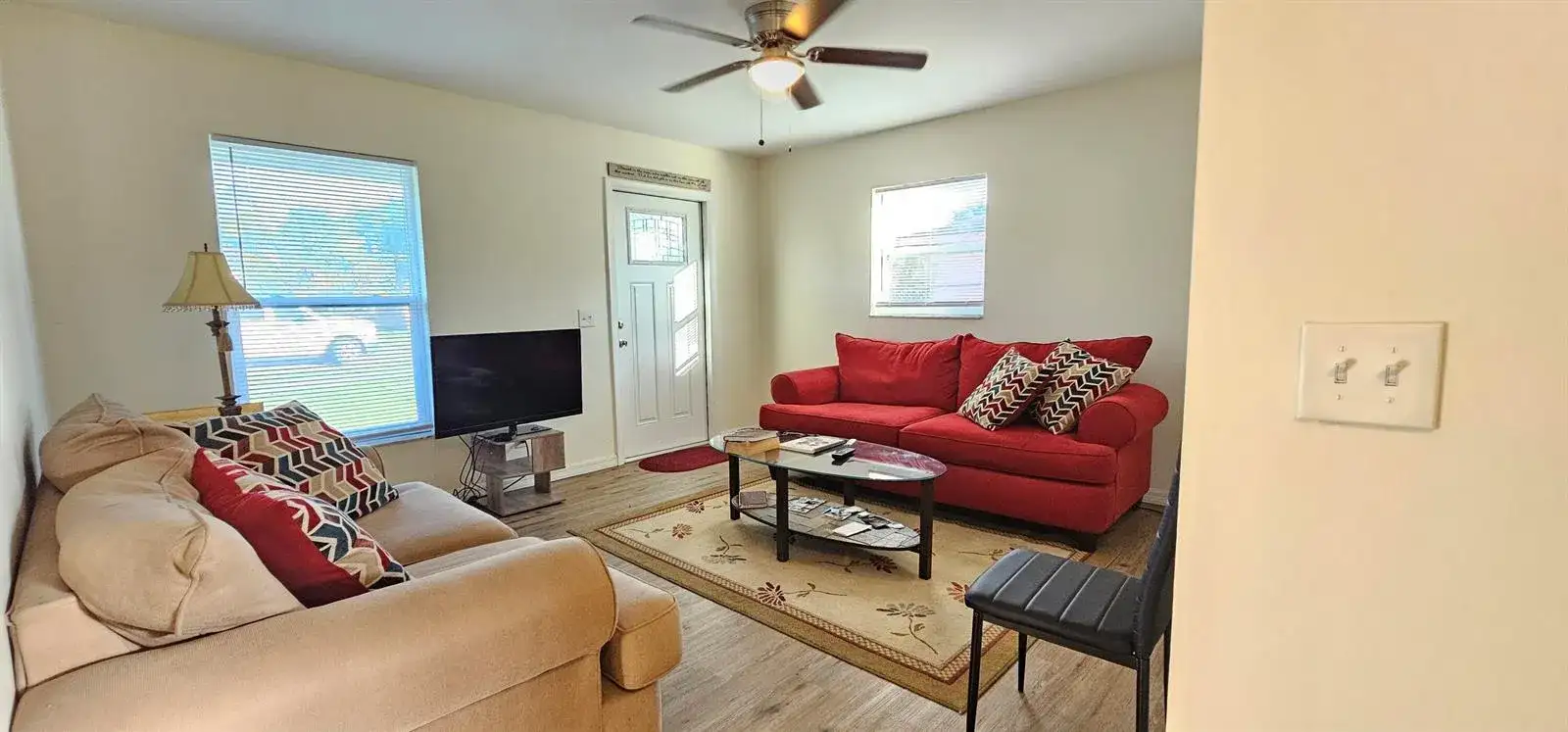 323 Seminole Court, Pahokee FL 33476 photo 4
