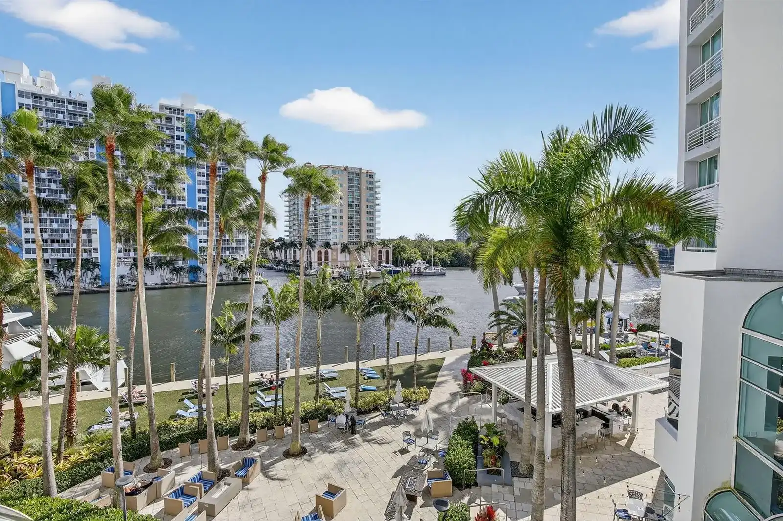 2670 E Sunrise Boulevard # 320, Fort Lauderdale FL 33304