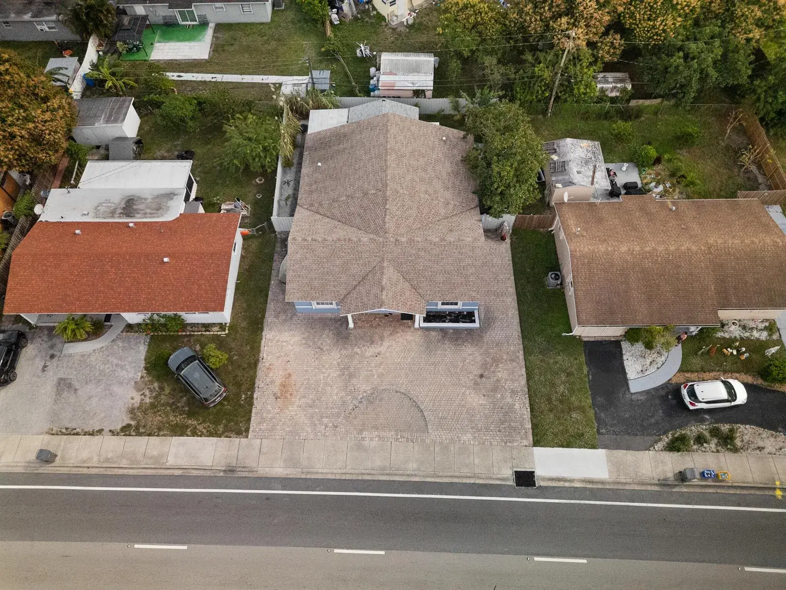5772 N Haverhill Road N, West Palm Beach FL 33407