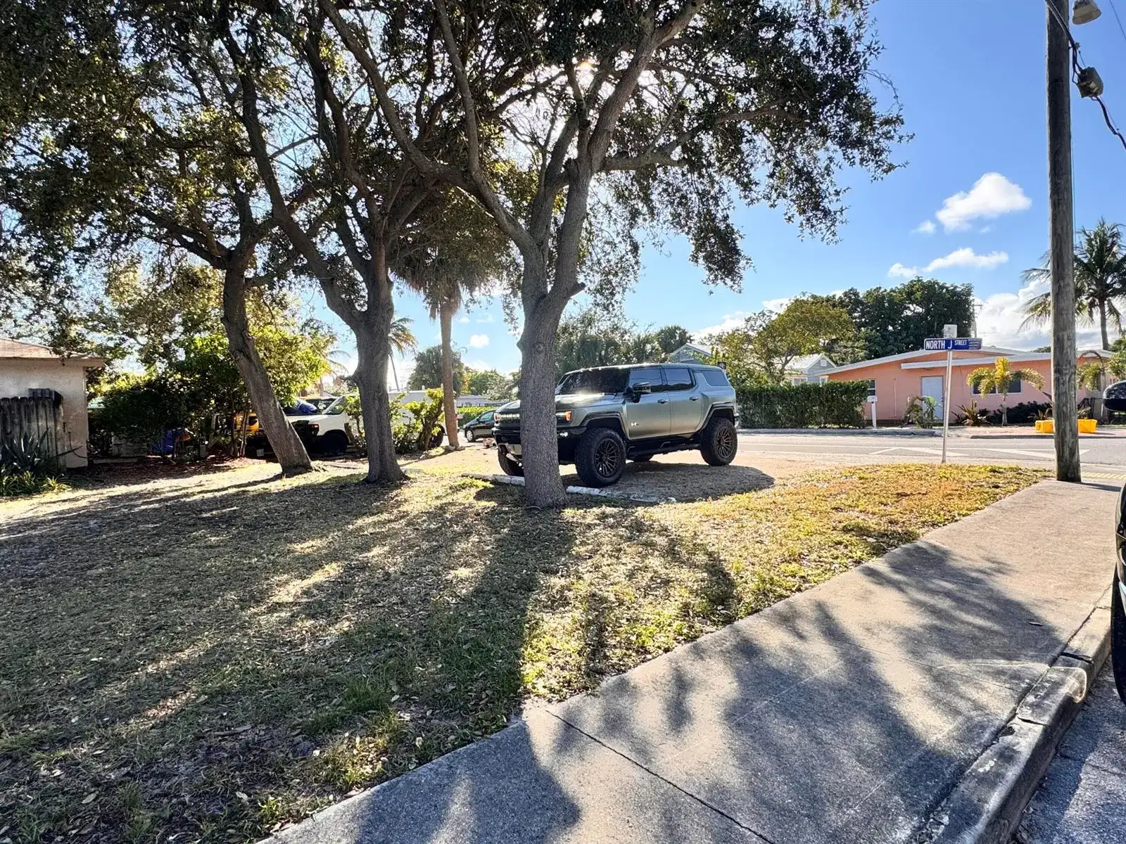 717 8th Avenue N, FL 33460 photo 4