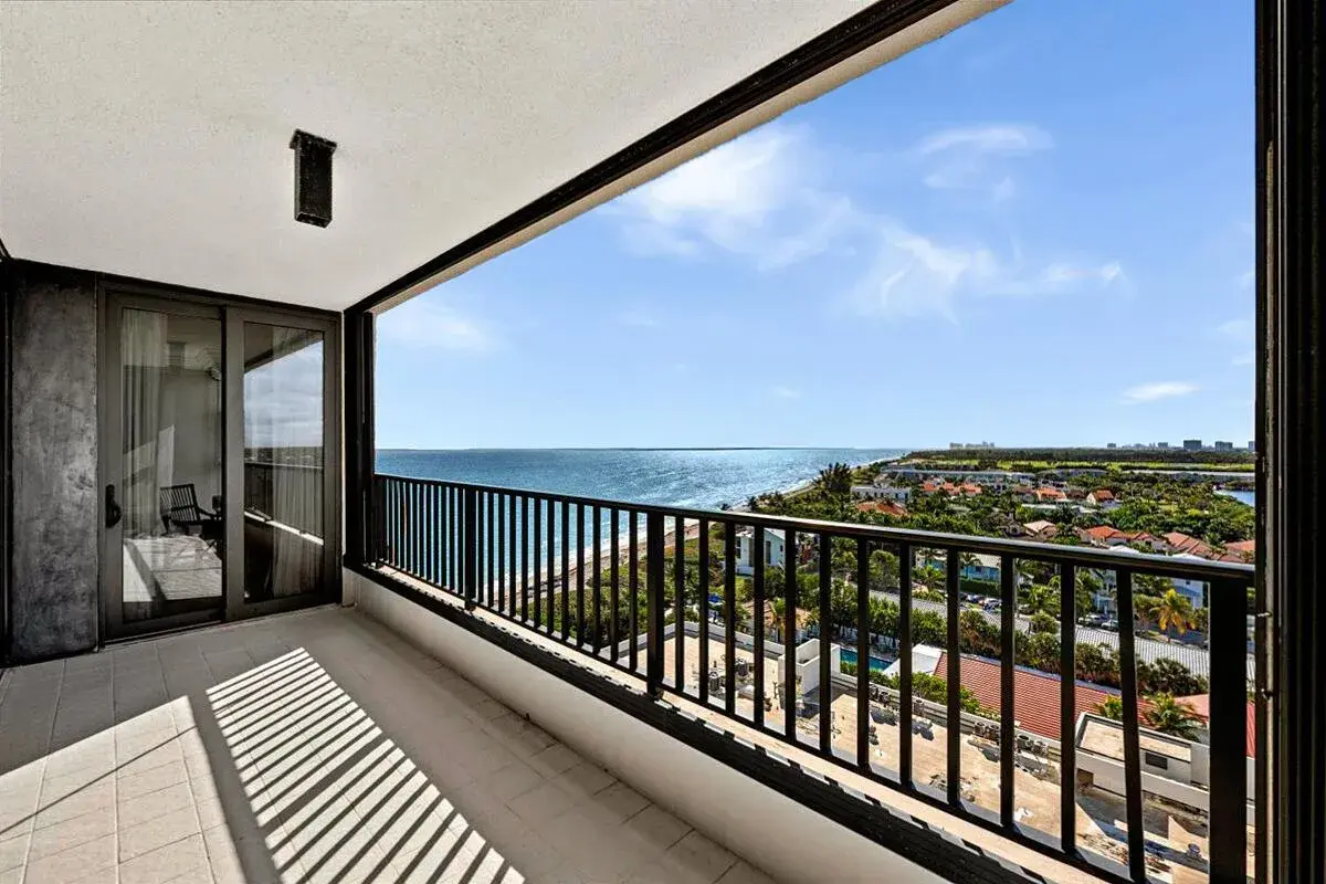 450 Ocean Drive, Juno Beach FL 33408
