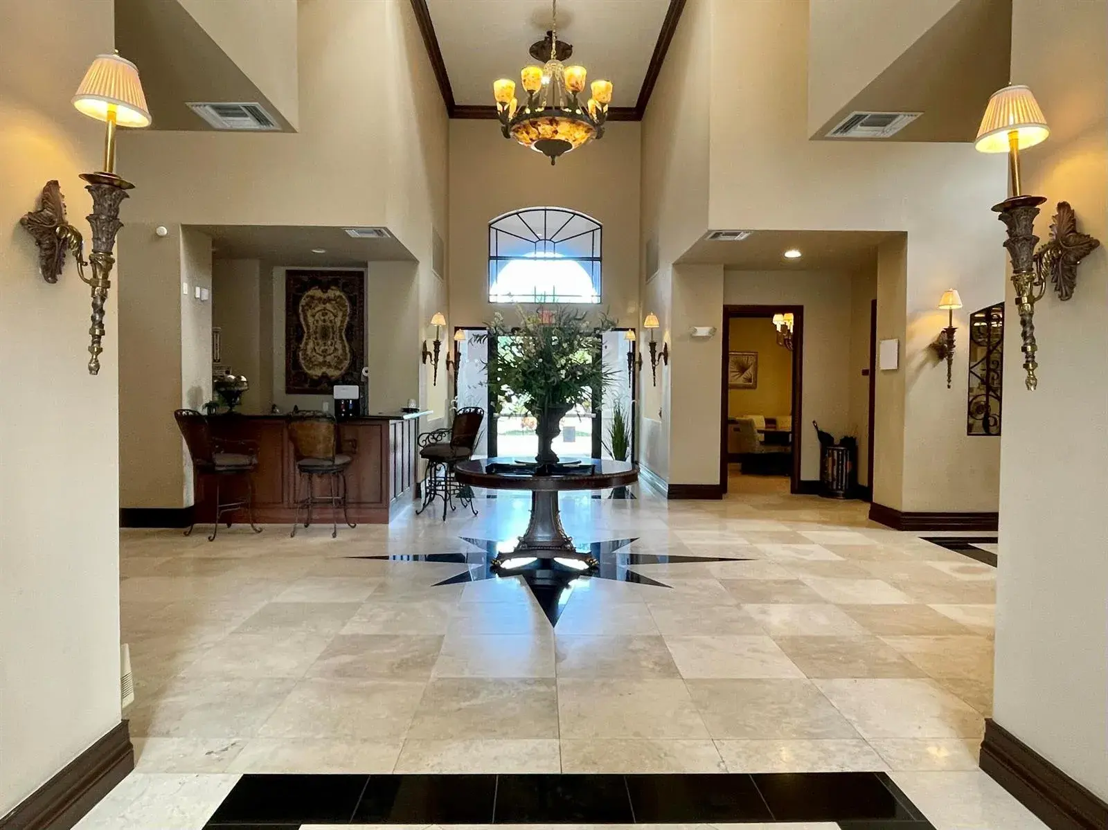 2727 Anzio Court # 108, Palm Beach Gardens FL 33410
