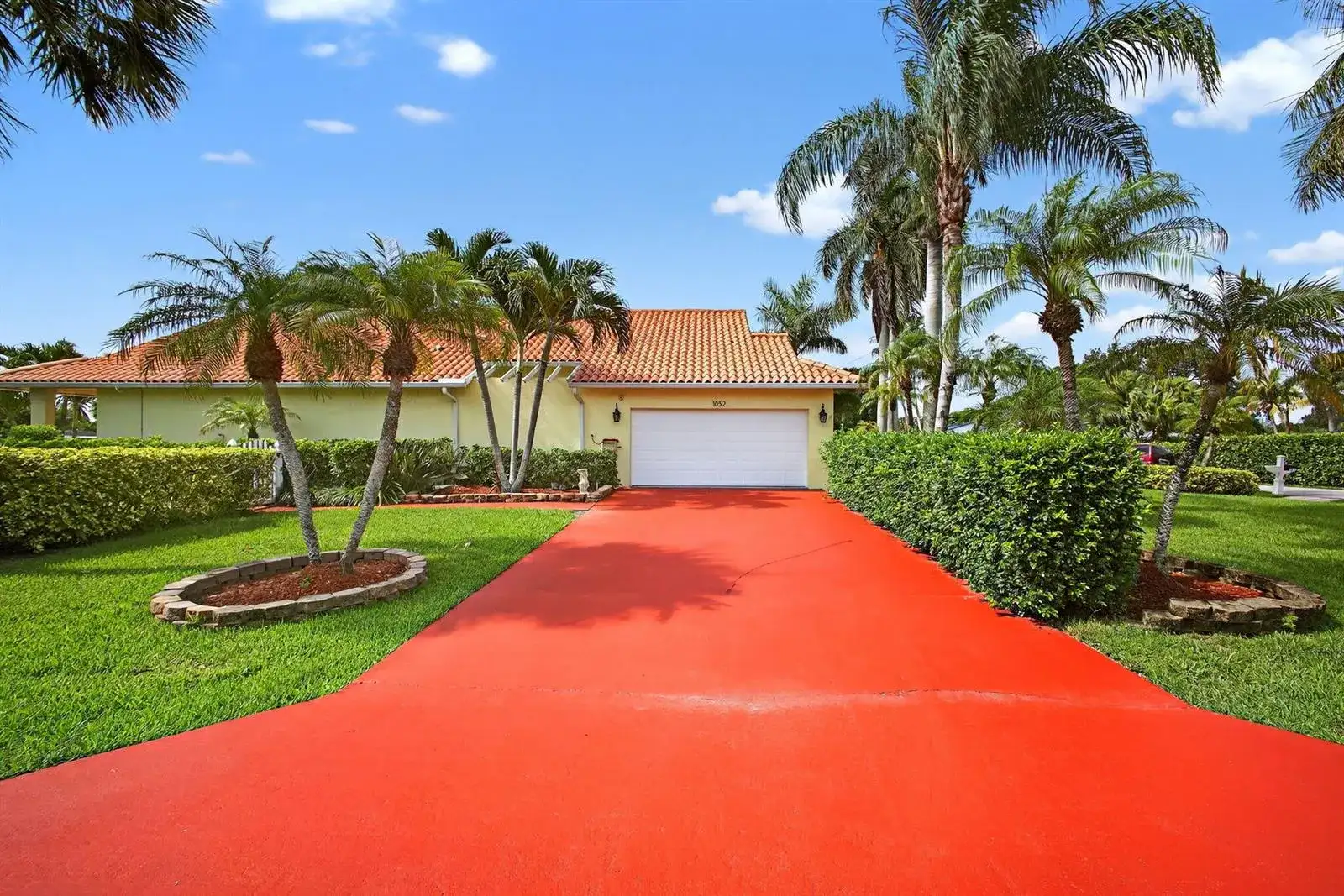 1052 W Shore Drive, West Palm Beach FL 33406 photo 5