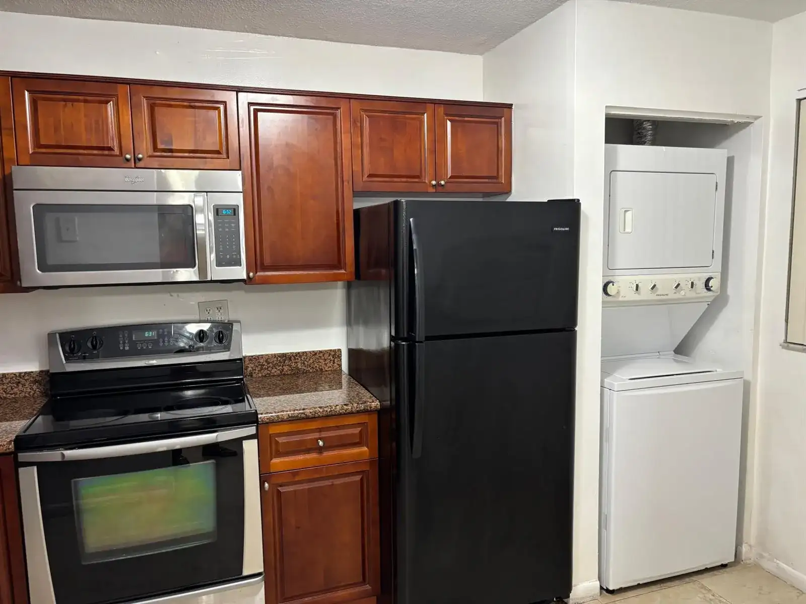 9959 Nob Hill Place, Sunrise FL 33351 photo 4