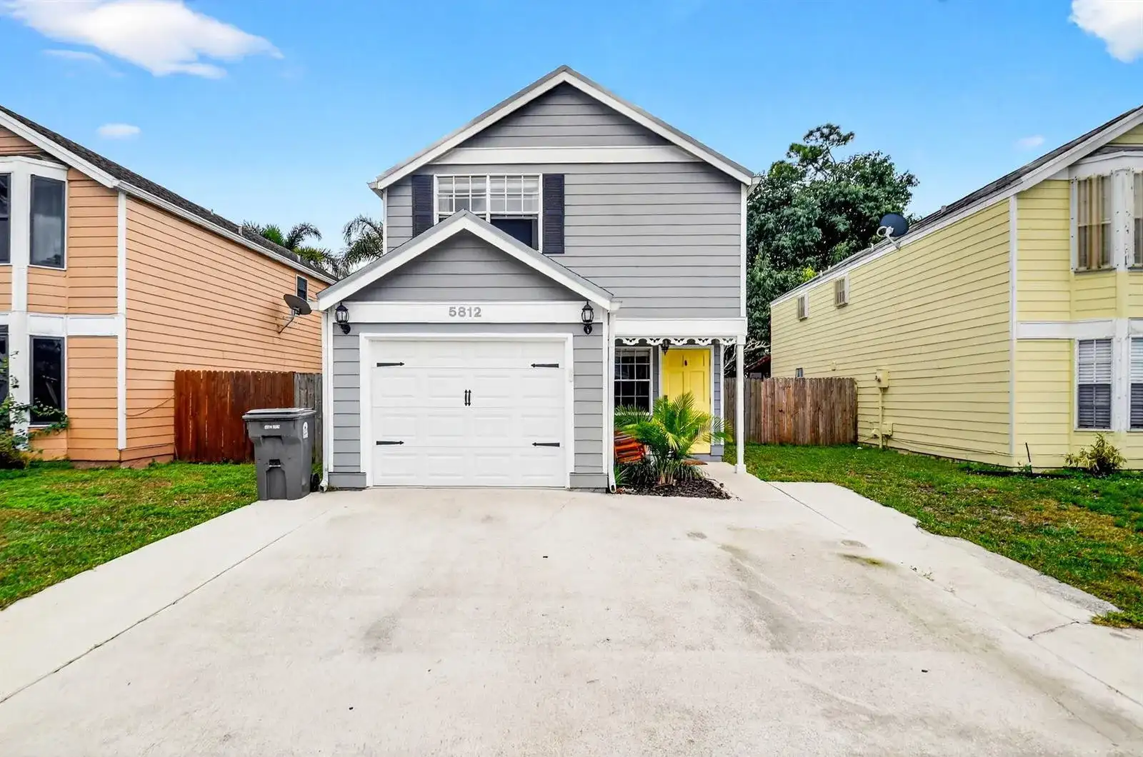 5812 Thisledown Court, West Palm Beach FL 33415 photo 2