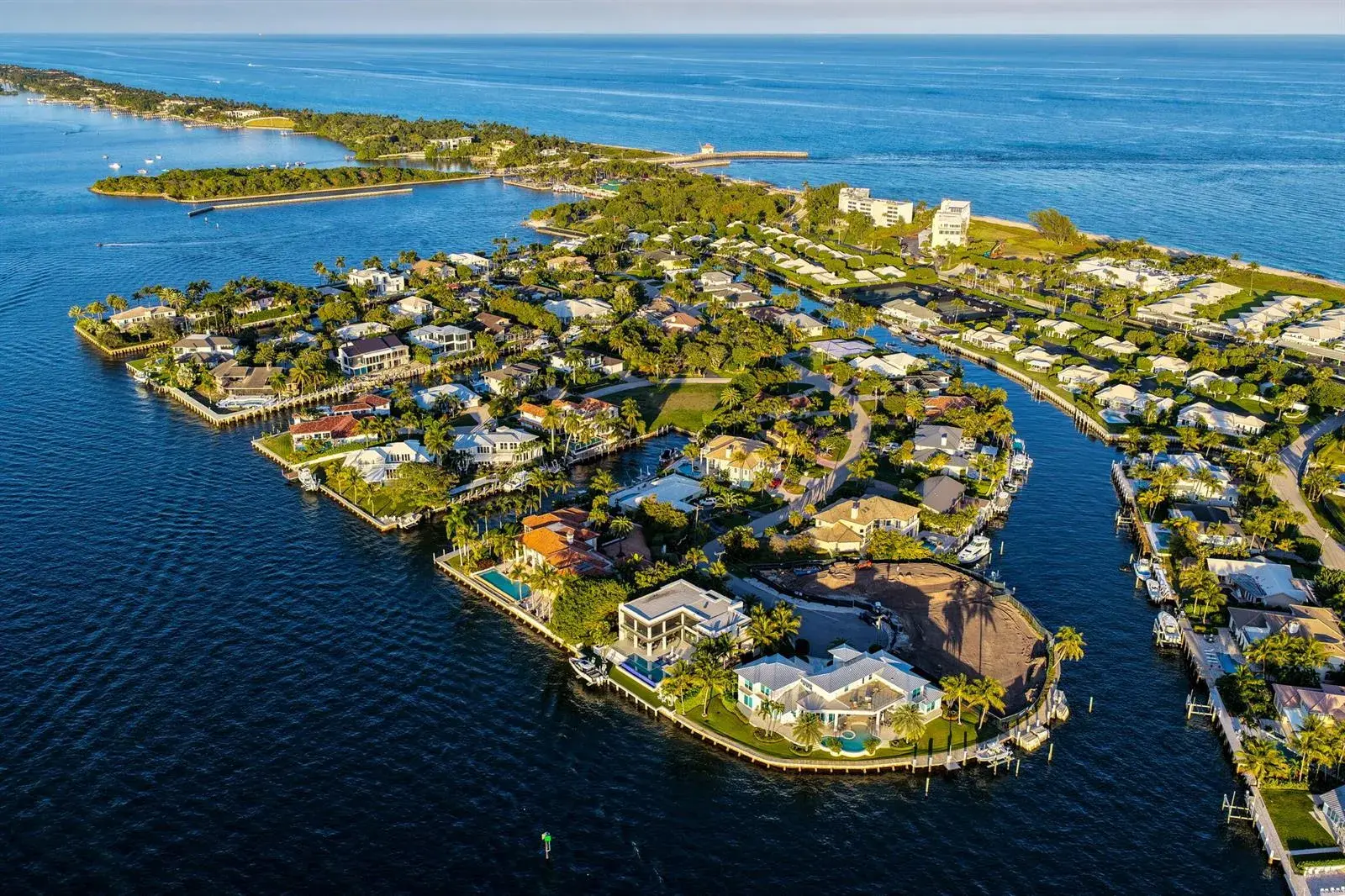 92 Island Drive S, Ocean Ridge FL 33435