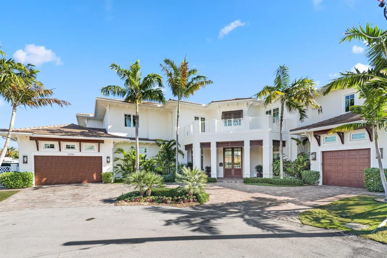 3700 NE 24th Avenue, Lighthouse Point FL 33064
