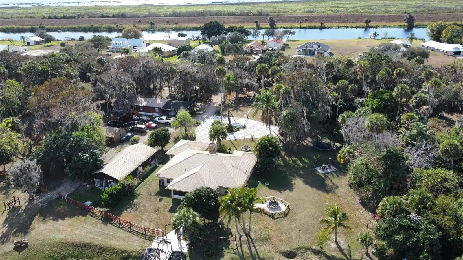12963 Us Hwy 441 SE, Okeechobee FL 34974 photo 5