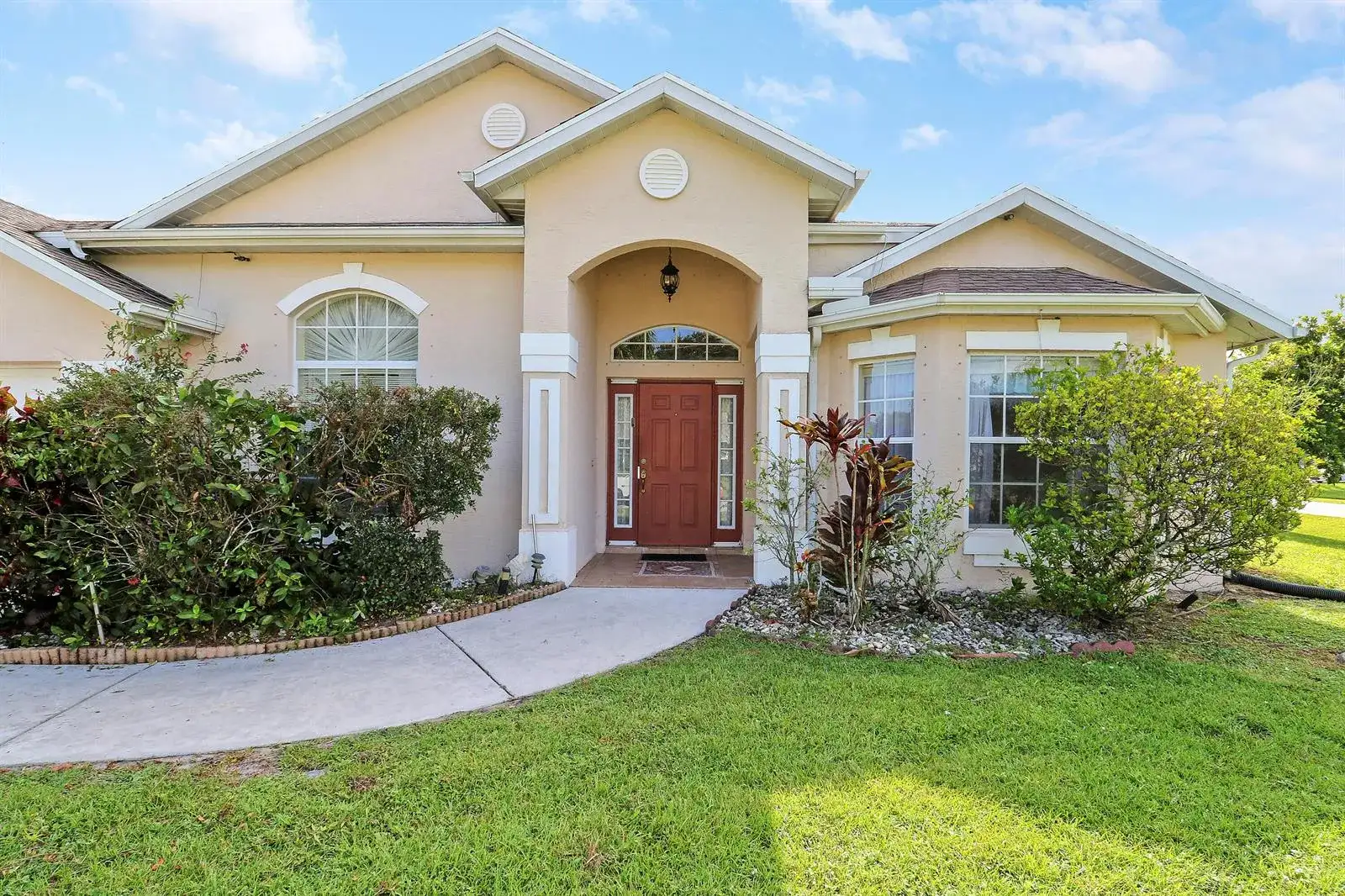 2085 SW Aladdin Street, Port St. Lucie FL 34953 photo 3
