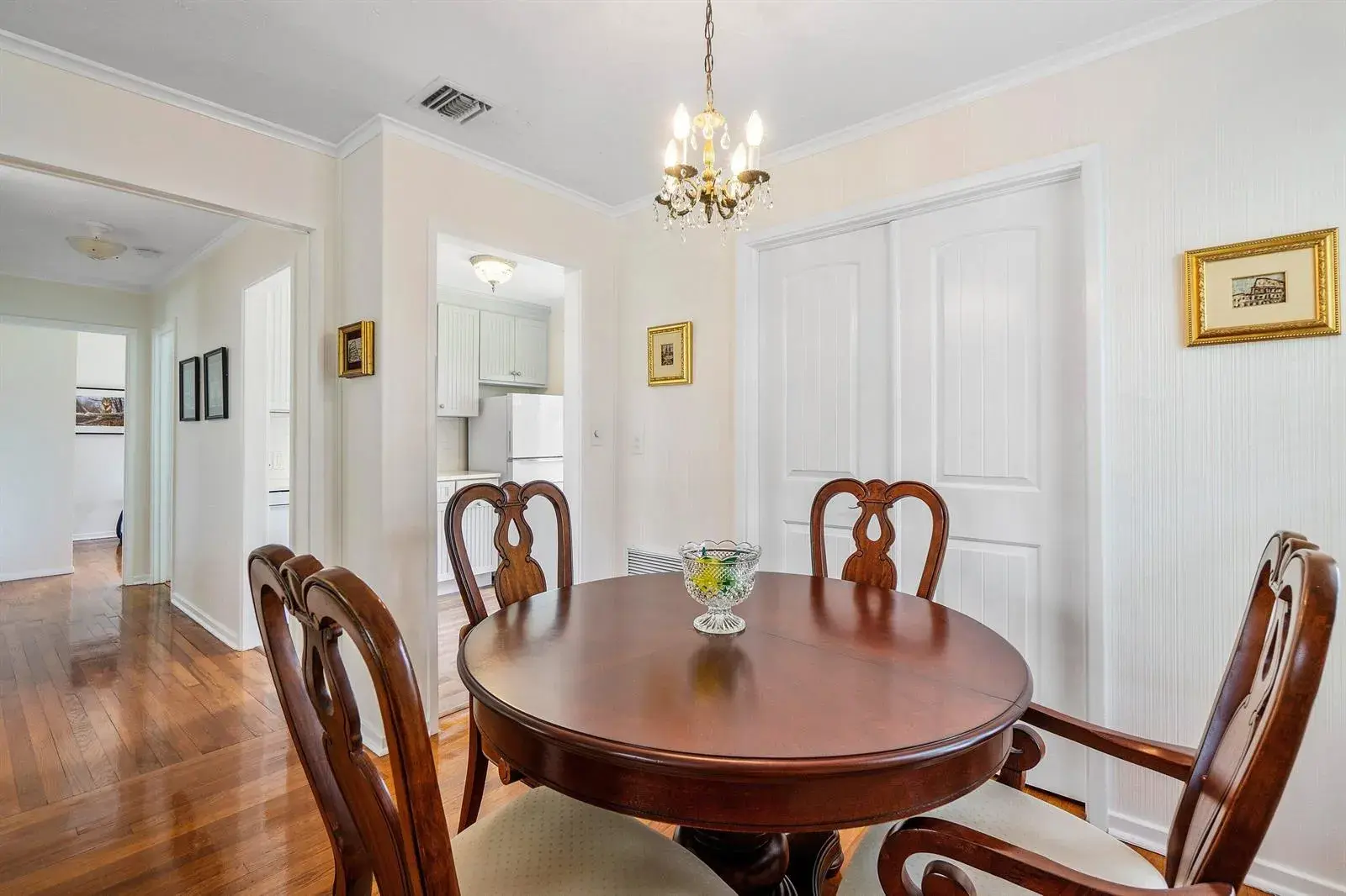 816 Avon Road, West Palm Beach FL 33401 photo 3