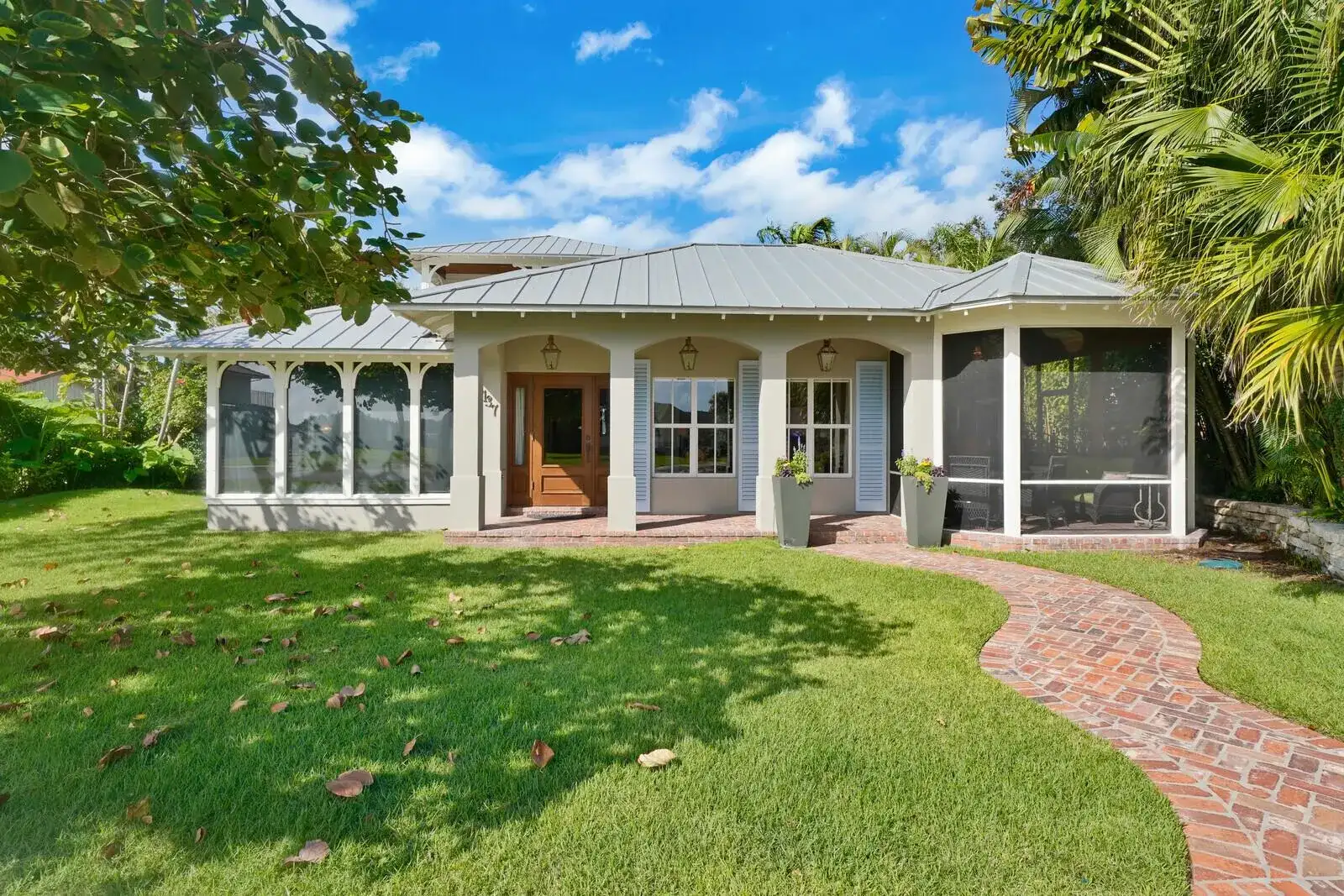 137 S Oak Street, Lantana FL 33462 photo 3