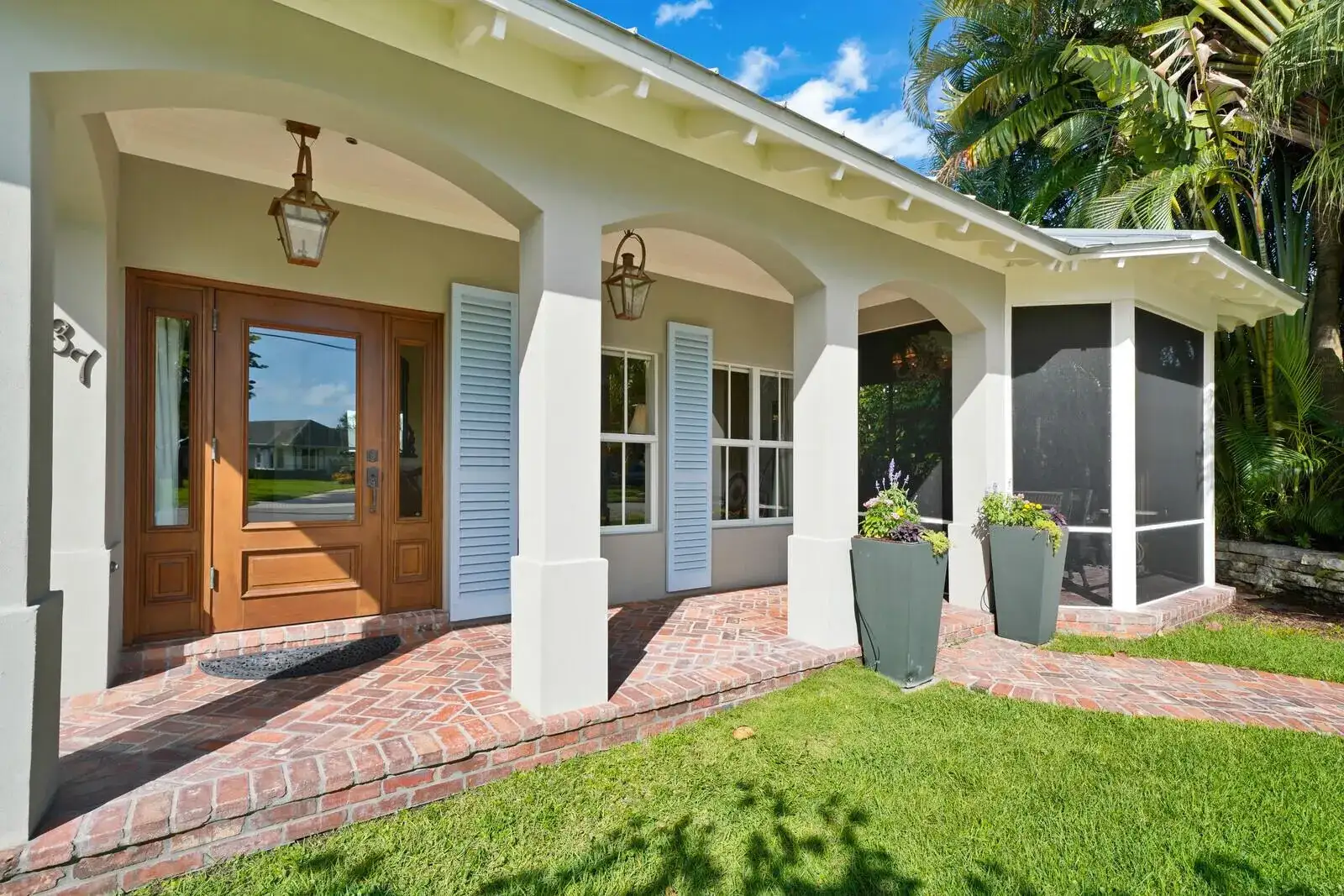 137 S Oak Street, Lantana FL 33462 photo 4