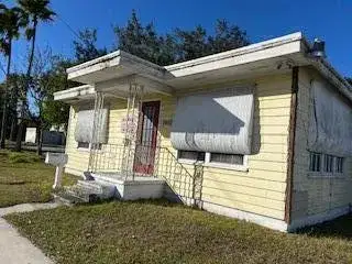 602 W Midway Road, Fort Pierce FL 34982