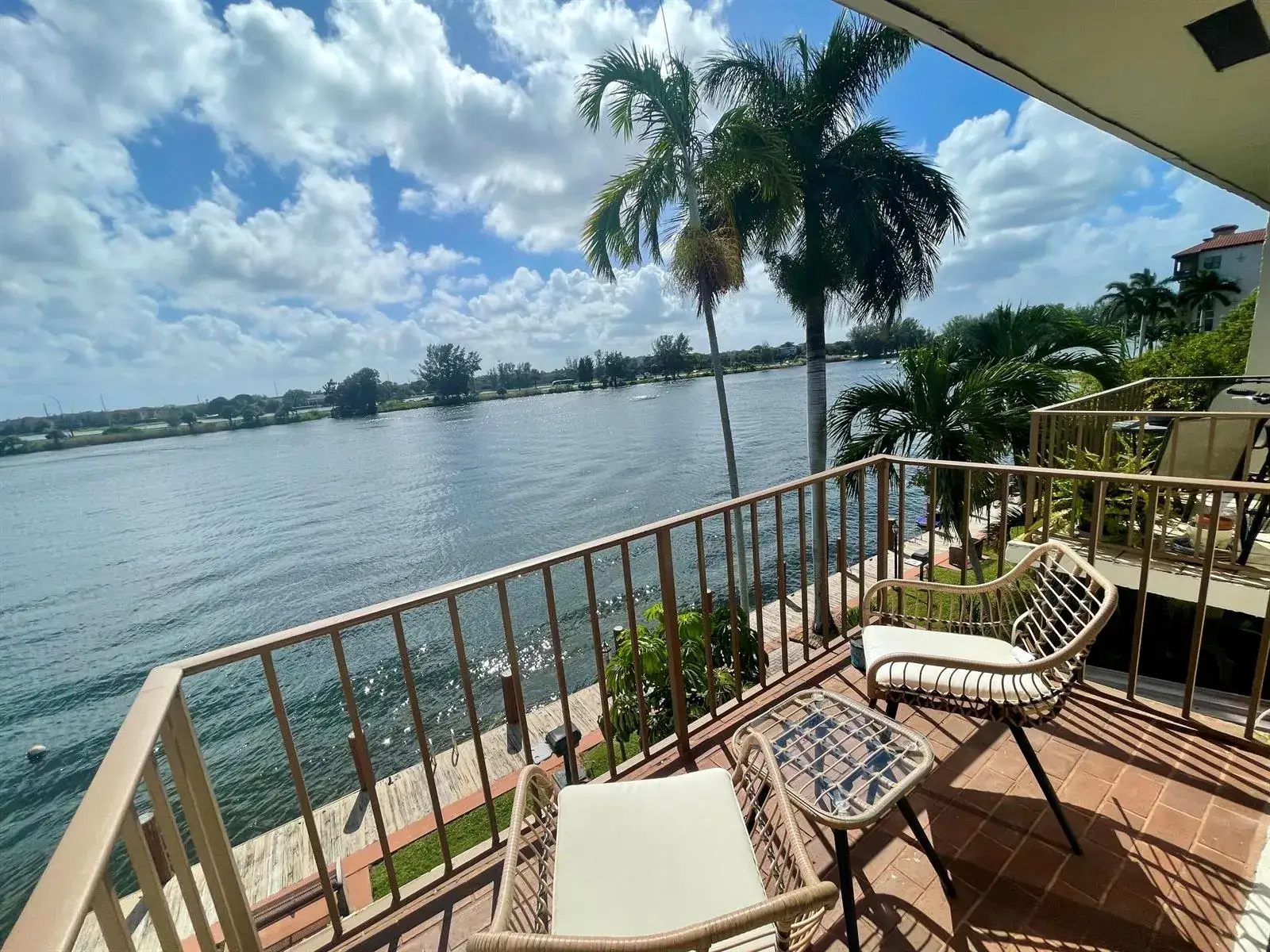 1100 Crystal Lake Drive # 207, Deerfield Beach FL 33064