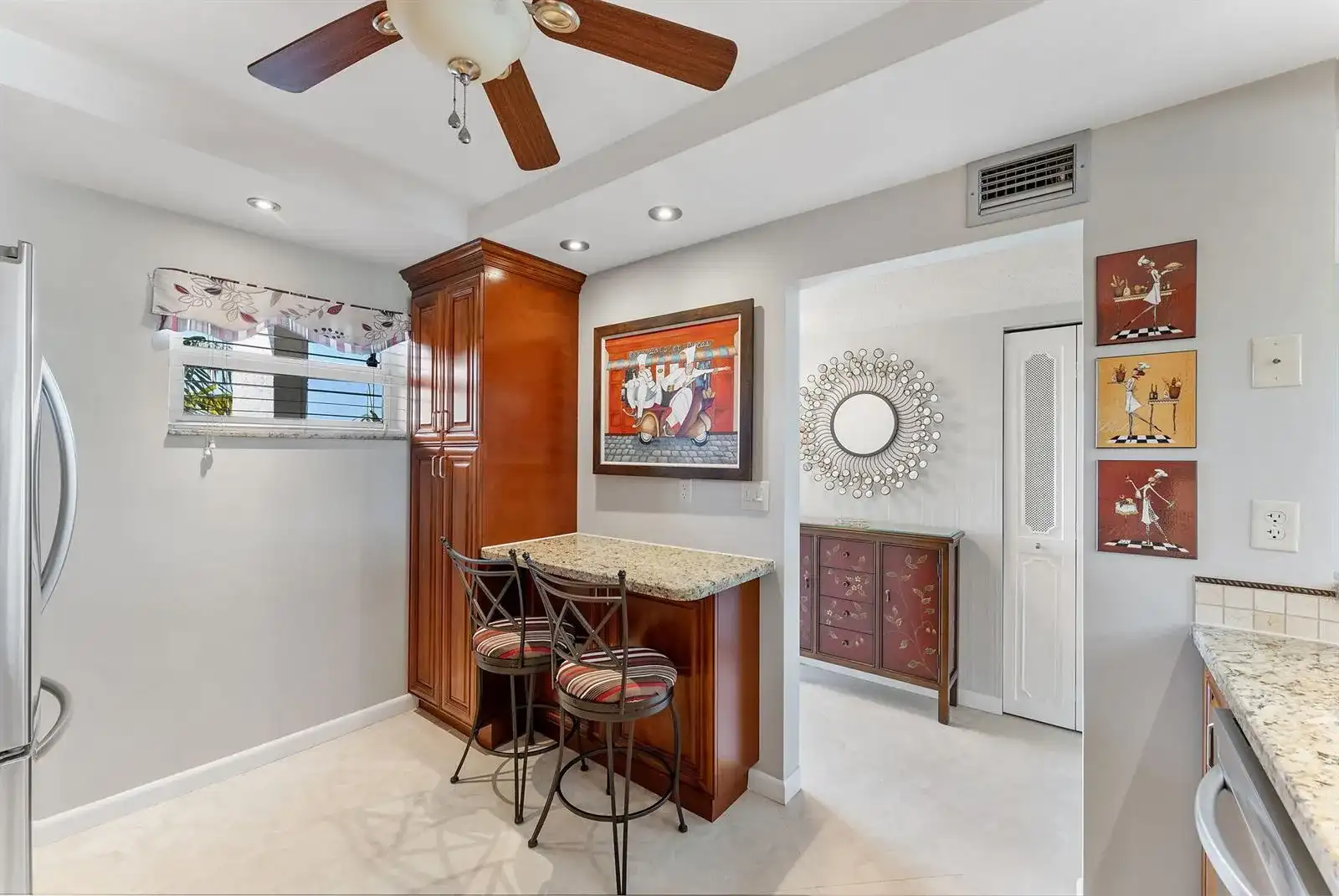 3930 Inverrary Boulevard # d, Lauderhill FL 33319