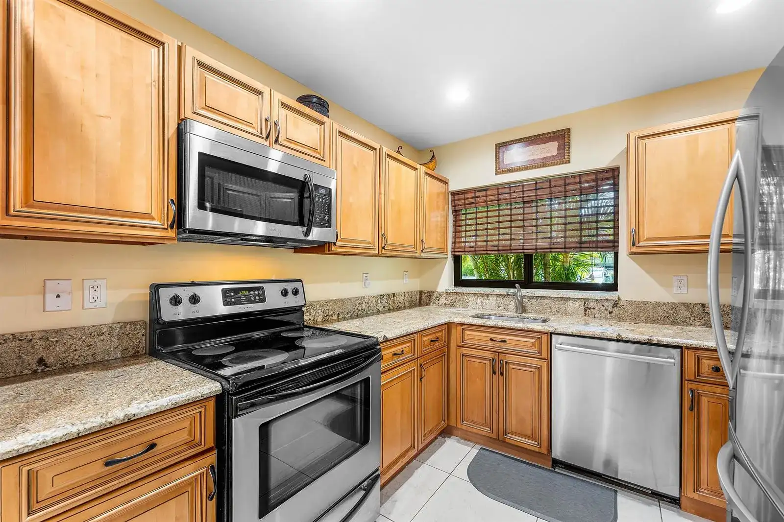 6846 Bridlewood Court, Boca Raton FL 33433 photo 2