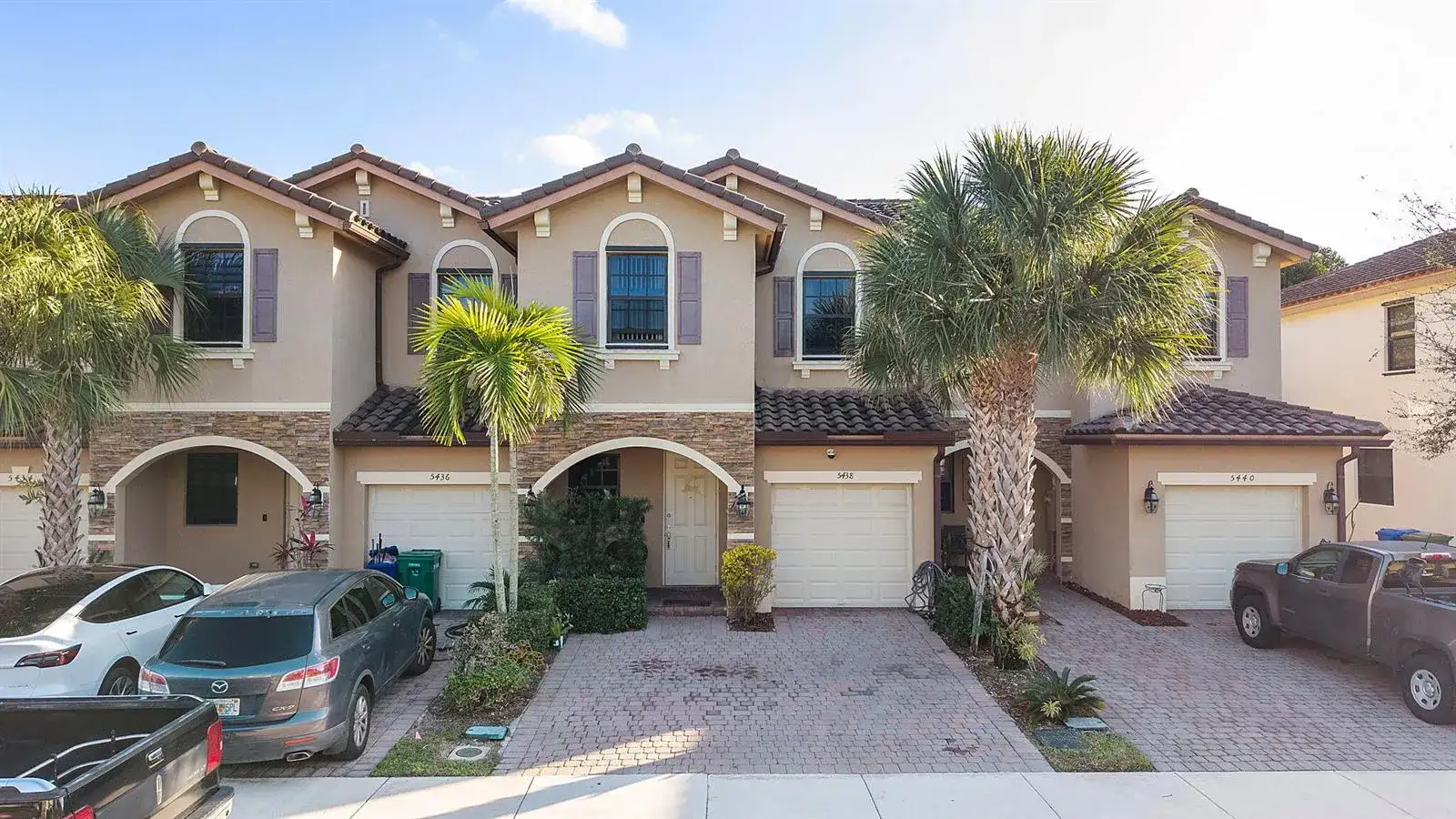 5438 NW 27th Street, Margate FL 33063 photo 3