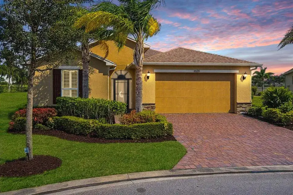 10178 SW Fernwood Avenue, Port St. Lucie FL 34987