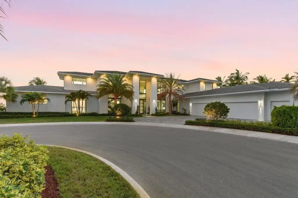 1271 NE Langford Lane, Jensen Beach FL 34957 photo 3