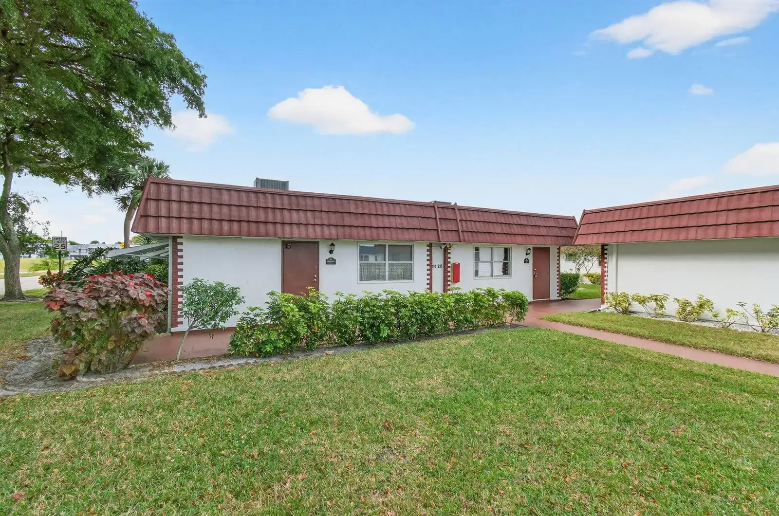 213 Waterford I, Delray Beach FL 33446 photo 4
