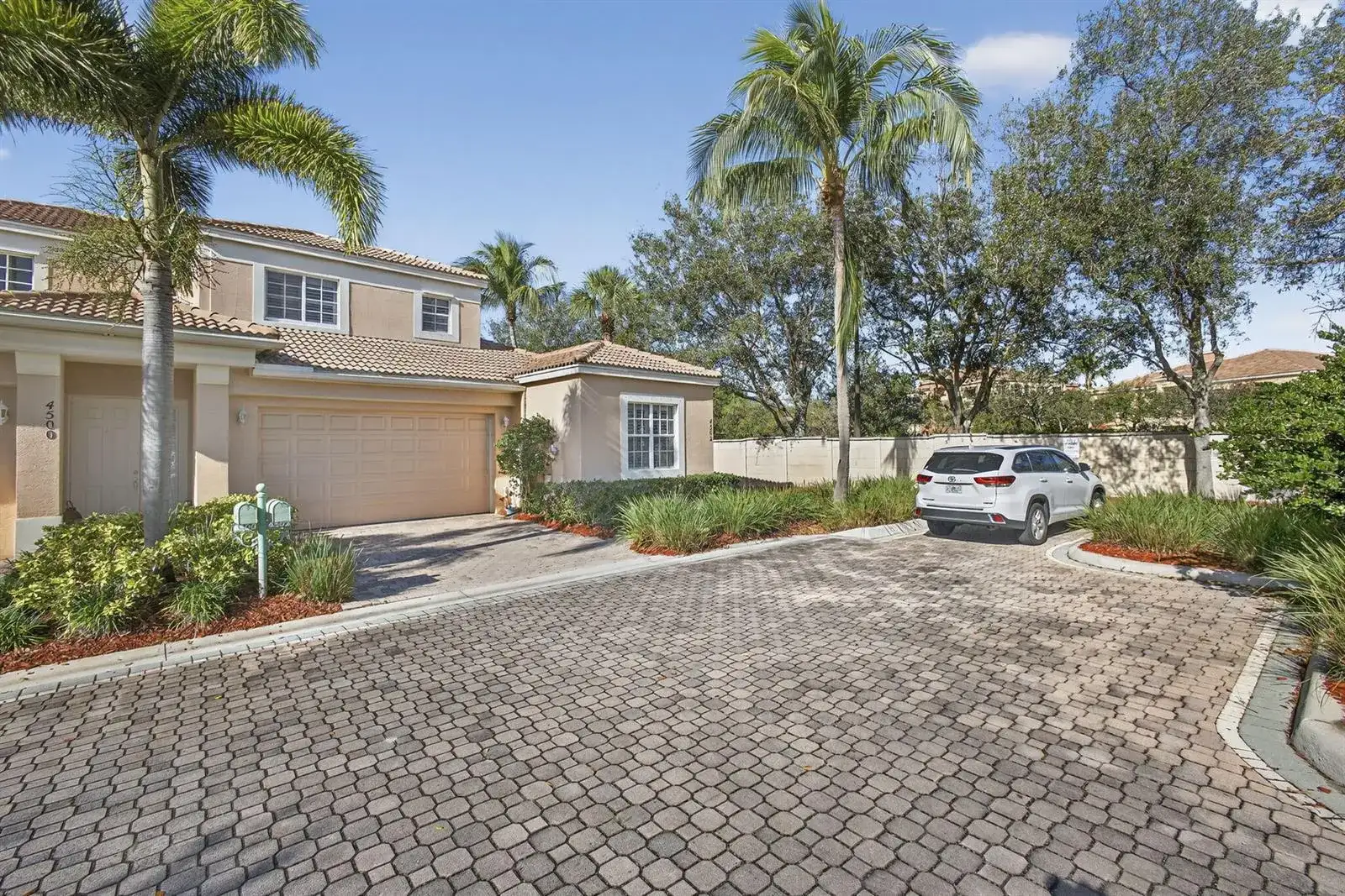4502 Hickory Drive, Palm Beach Gardens FL 33418 photo 4