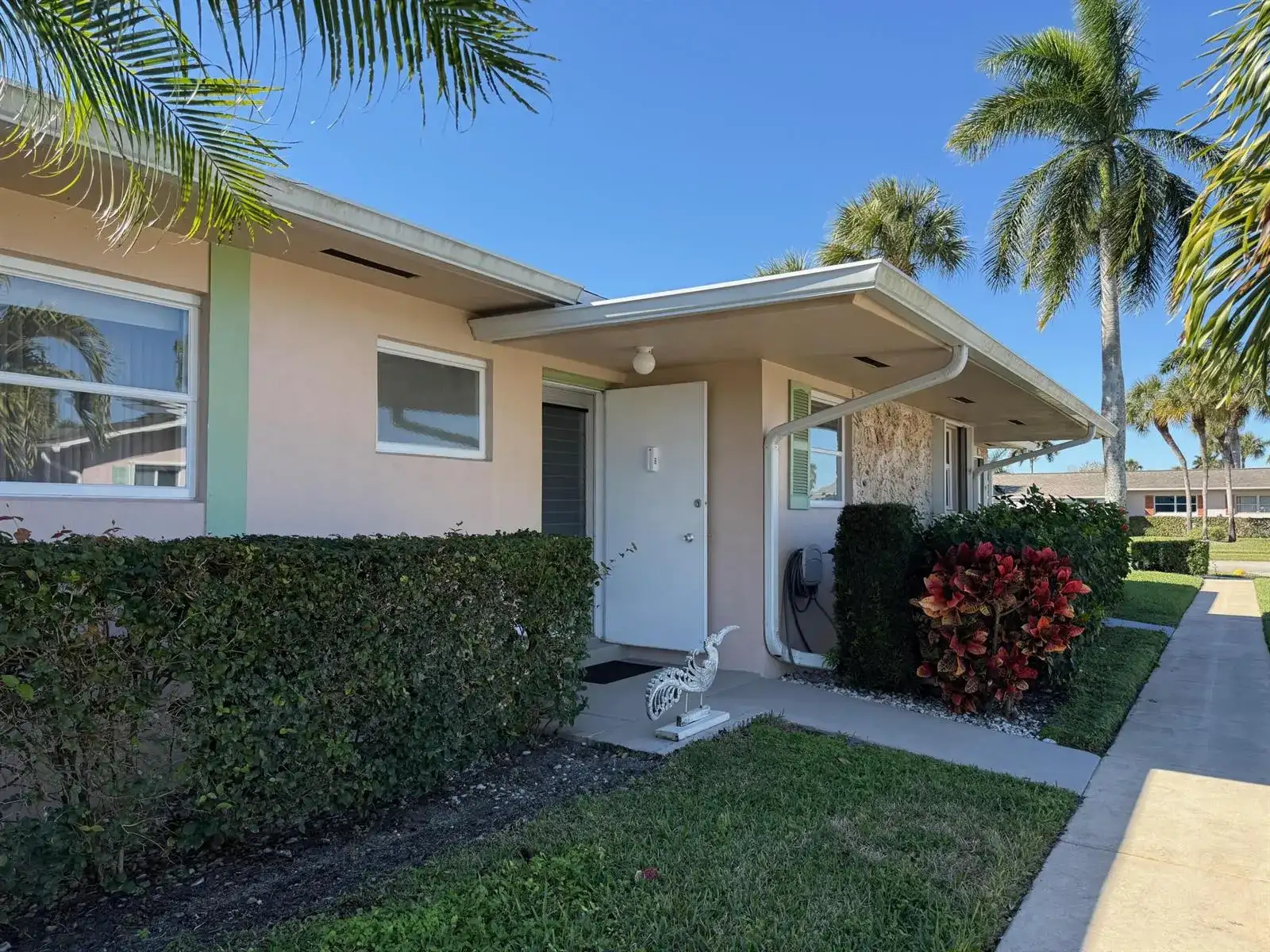 2688 Dudley Drive E # B, West Palm Beach FL 33415 photo 2