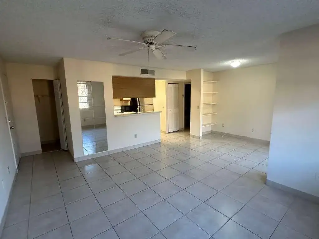 1239 SW 46th Avenue # 906, Pompano Beach FL 33069 photo 2