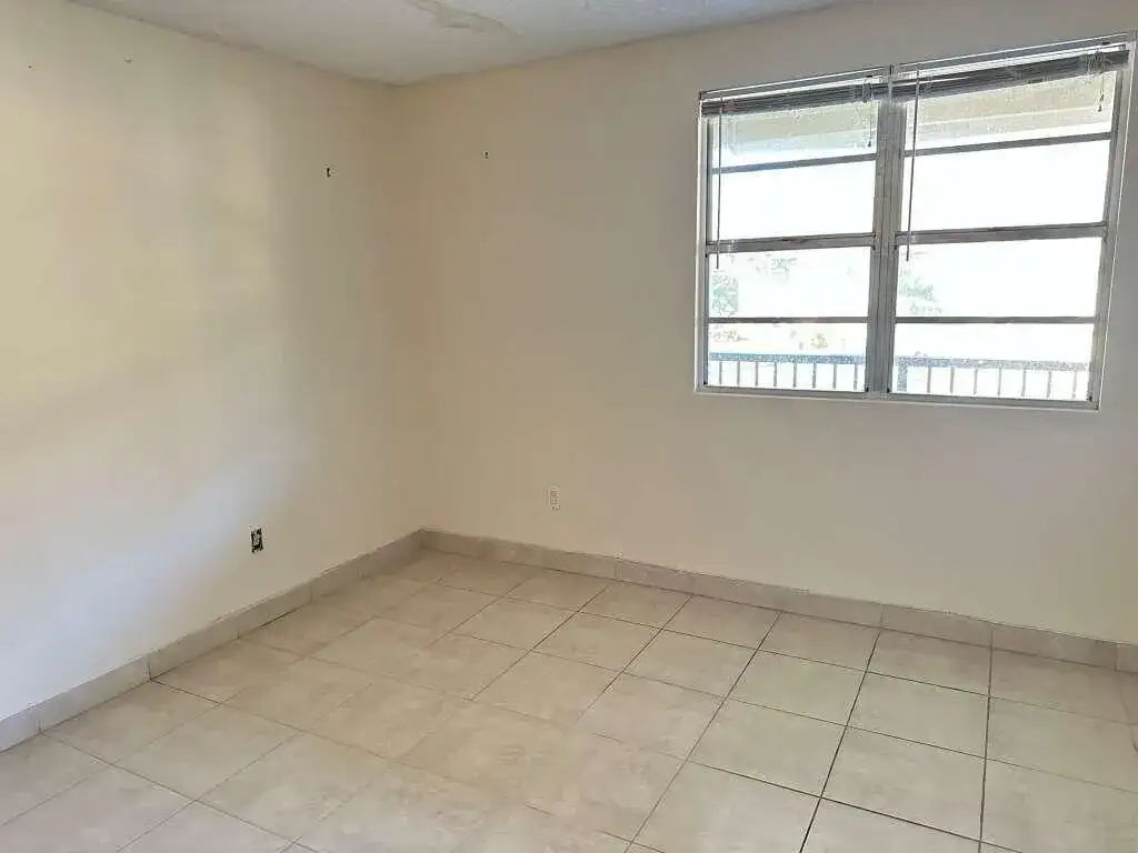 1239 SW 46th Avenue # 906, Pompano Beach FL 33069 photo 4