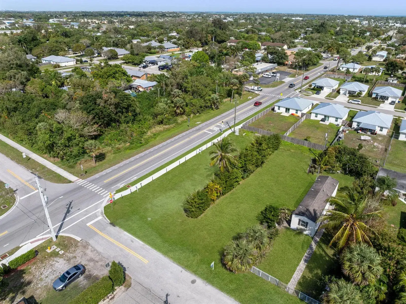 5161 SE Kingfish Avenue, Stuart FL 34997 photo 2