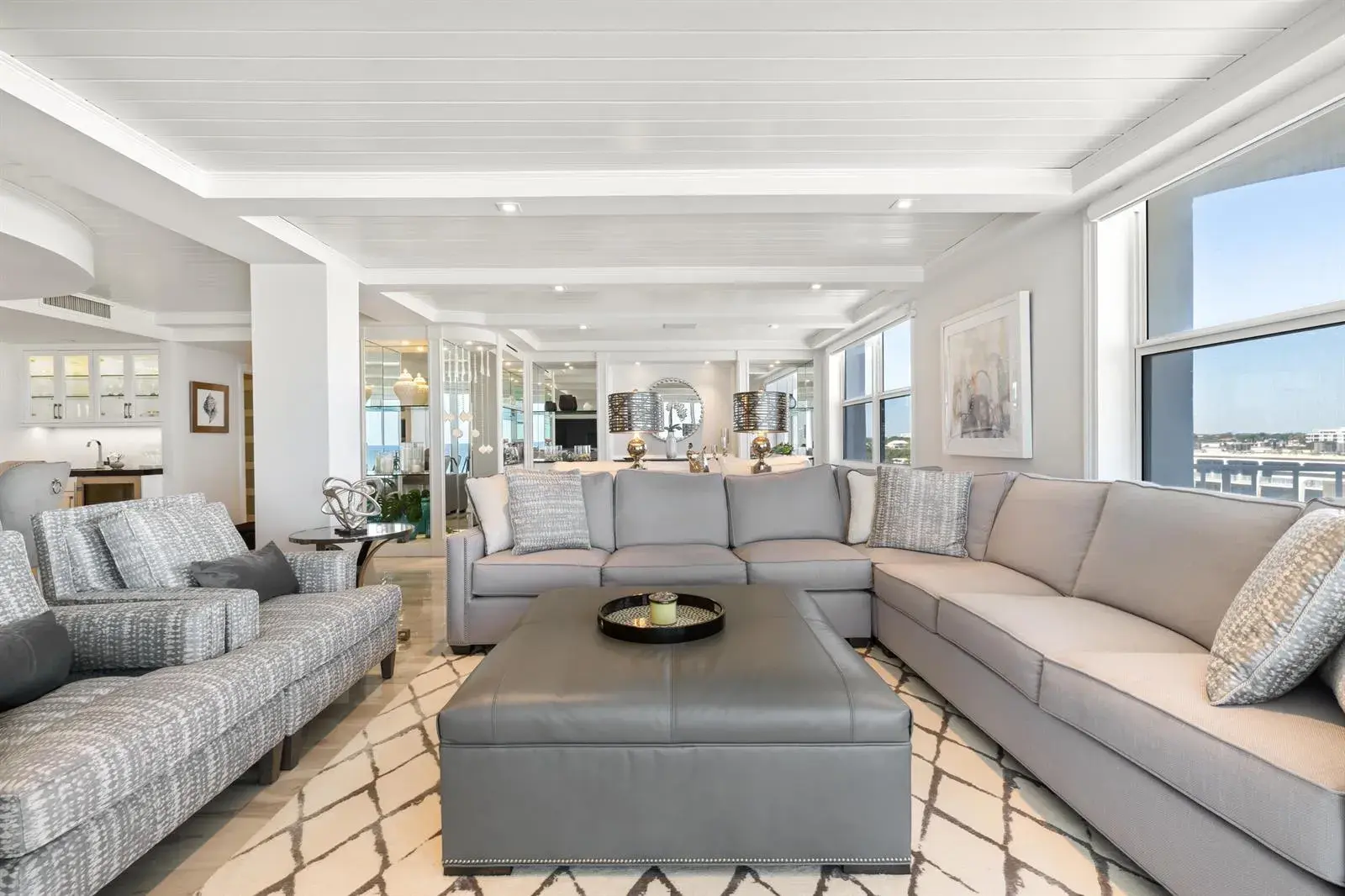 2295 S Ocean Boulevard # 625, Palm Beach FL 33480