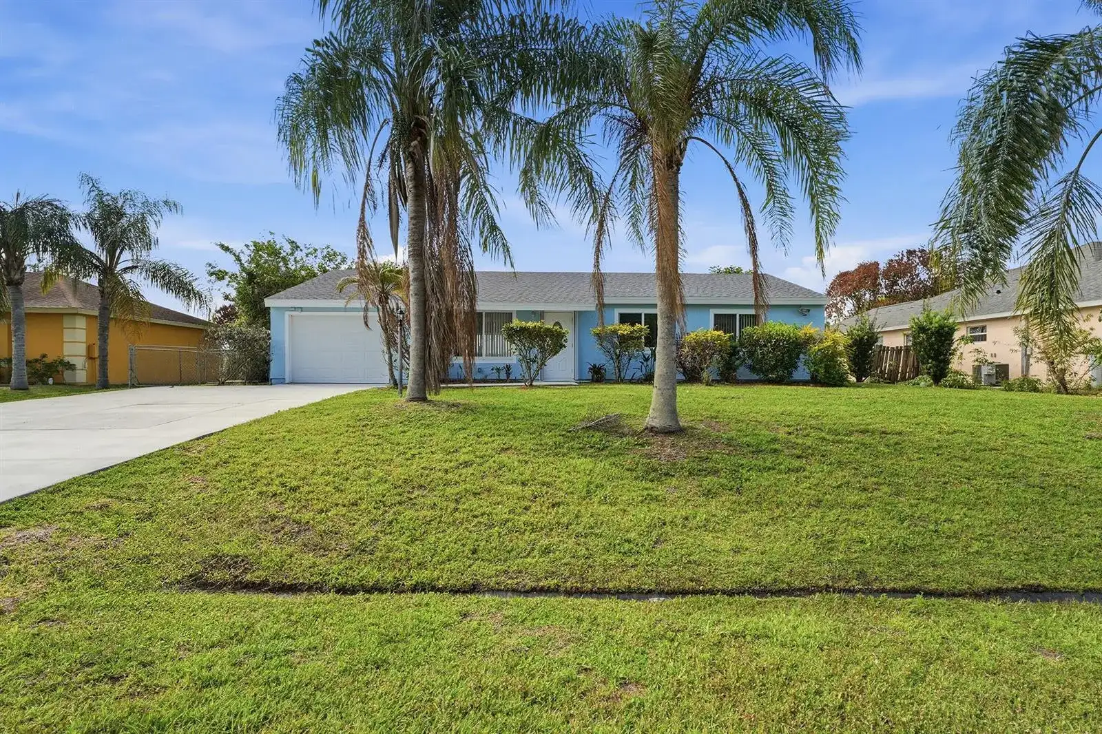 420 SE Streamlet Avenue, Port St. Lucie FL 34983 photo 3