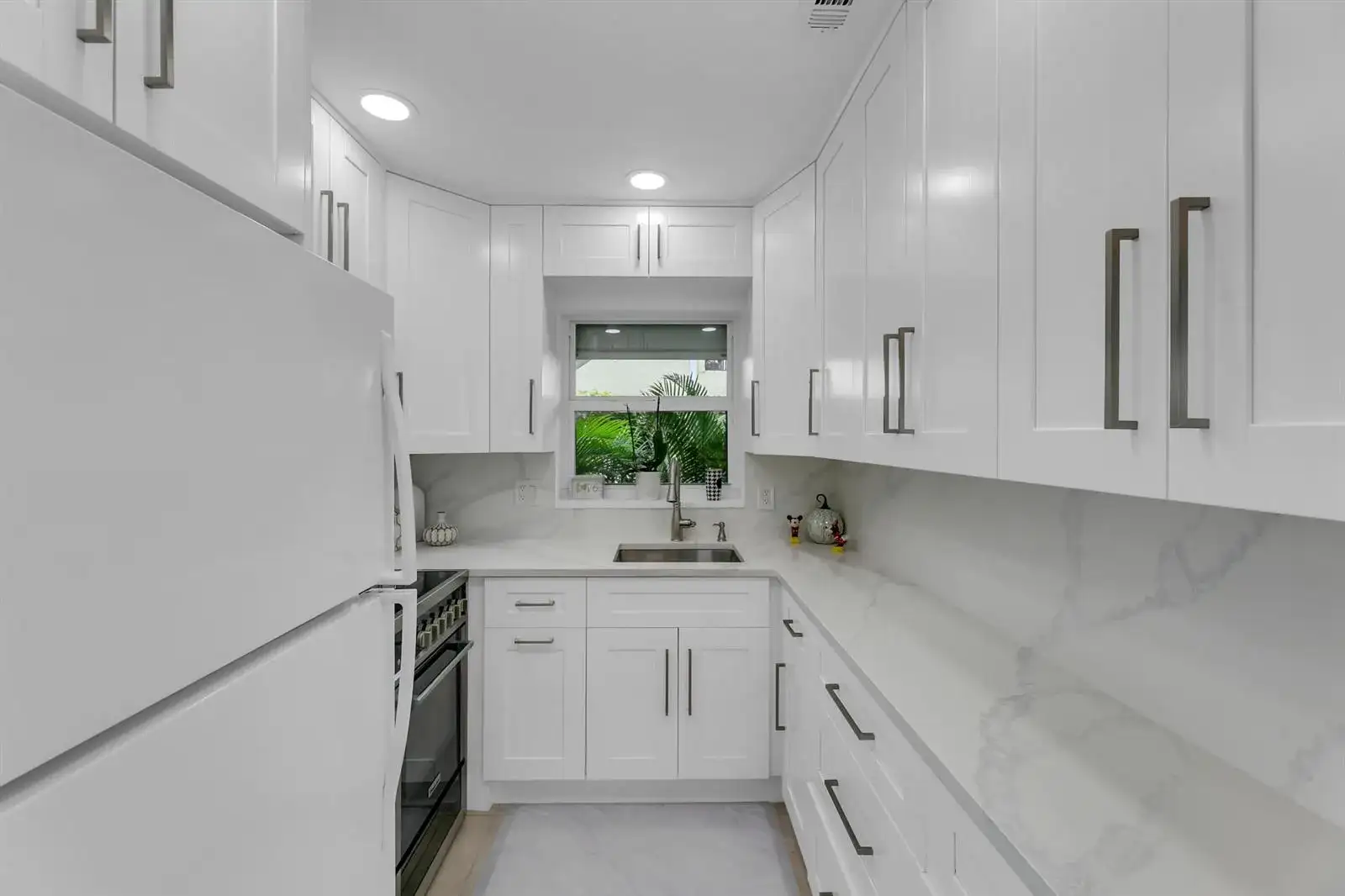 960 Crystal Lake Drive # 115, Deerfield Beach FL 33064 photo 4