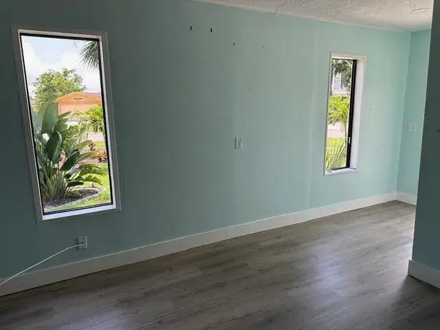 907 SE Lake Street, Stuart FL 34994 photo 5