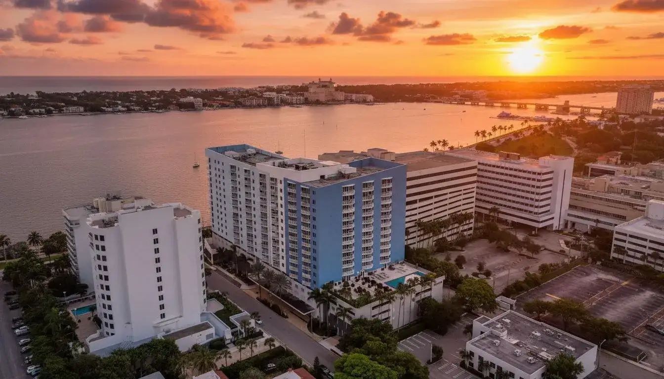 1551 N Flagler Drive # 1514, West Palm Beach FL 33401