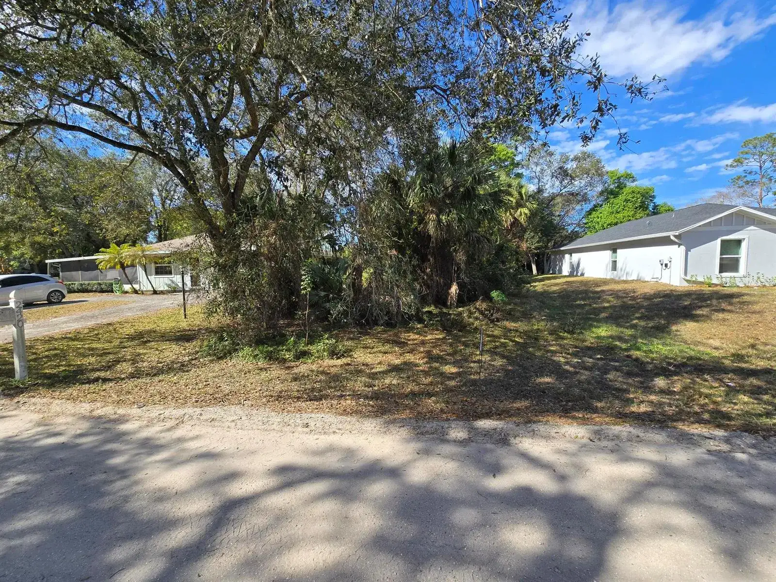2445 87th Court, Vero Beach FL 32966 photo 2