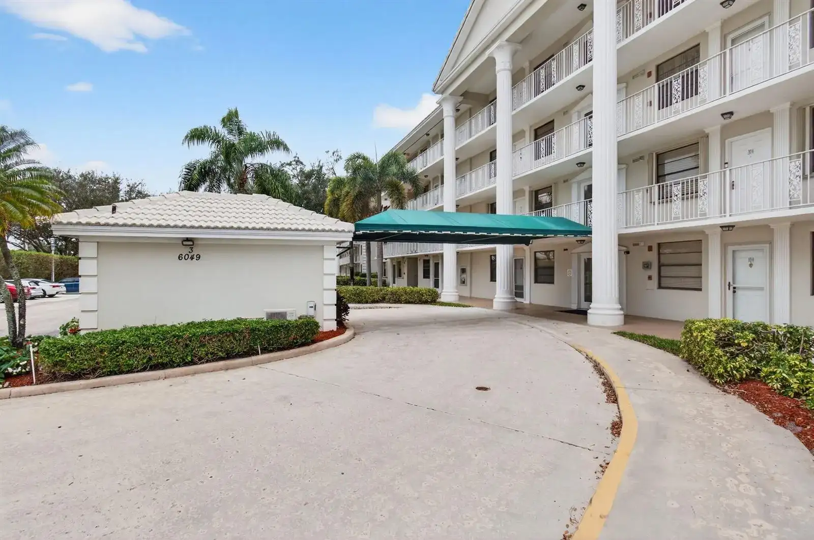 6049 Balboa Circle # 205, Boca Raton FL 33433 photo 2