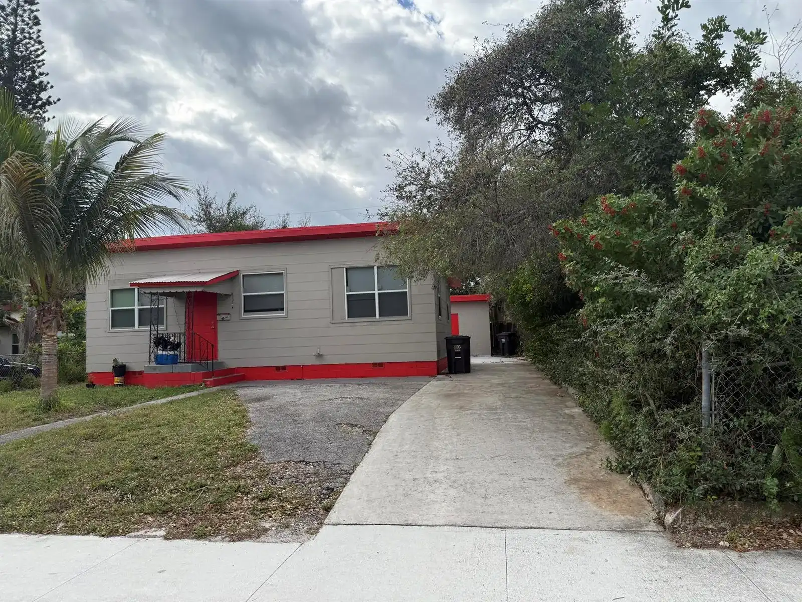 926 33rd Street, West Palm Beach FL 33407