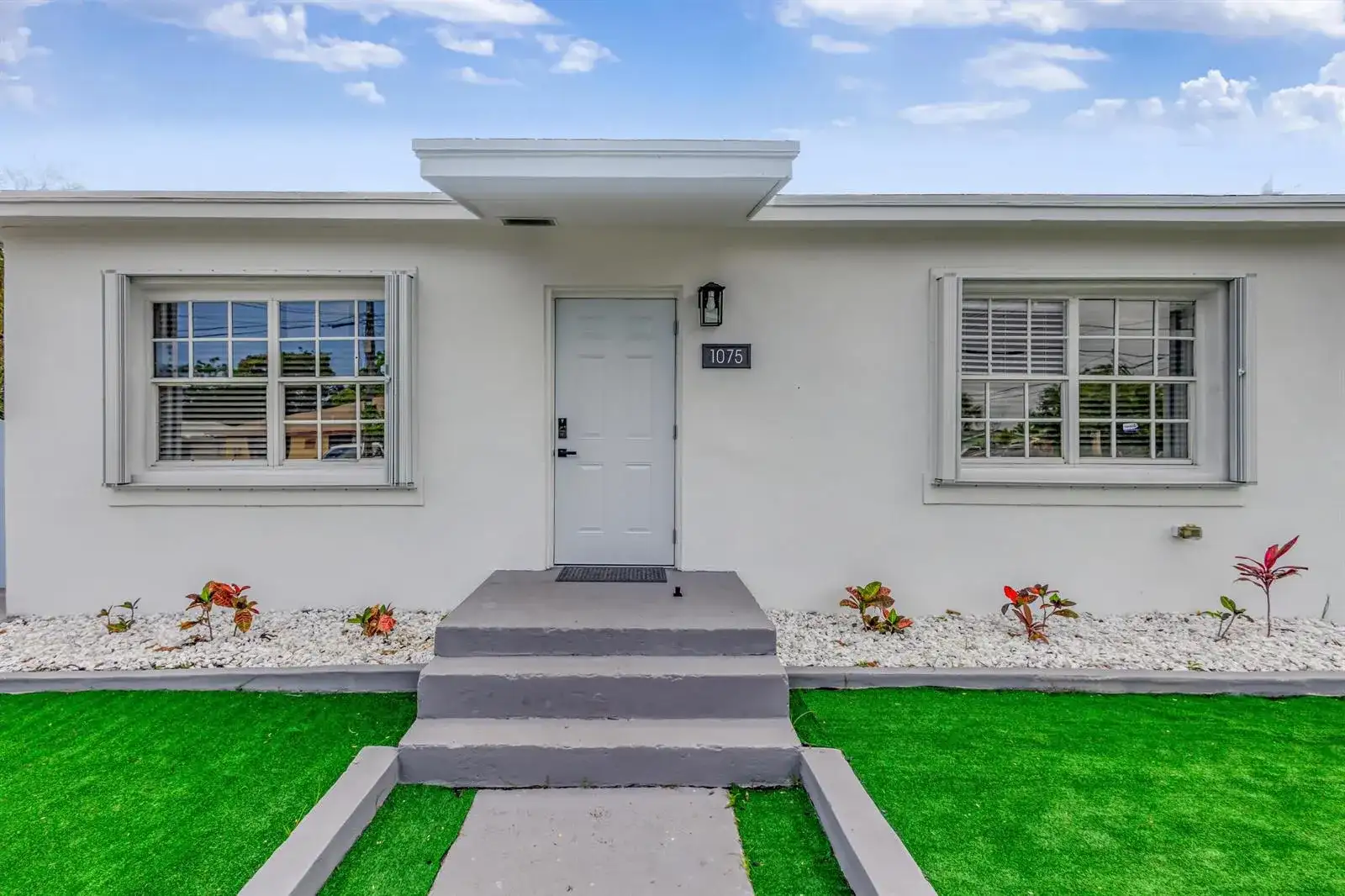 1075 W 30th Street, Riviera Beach FL 33404 photo 3