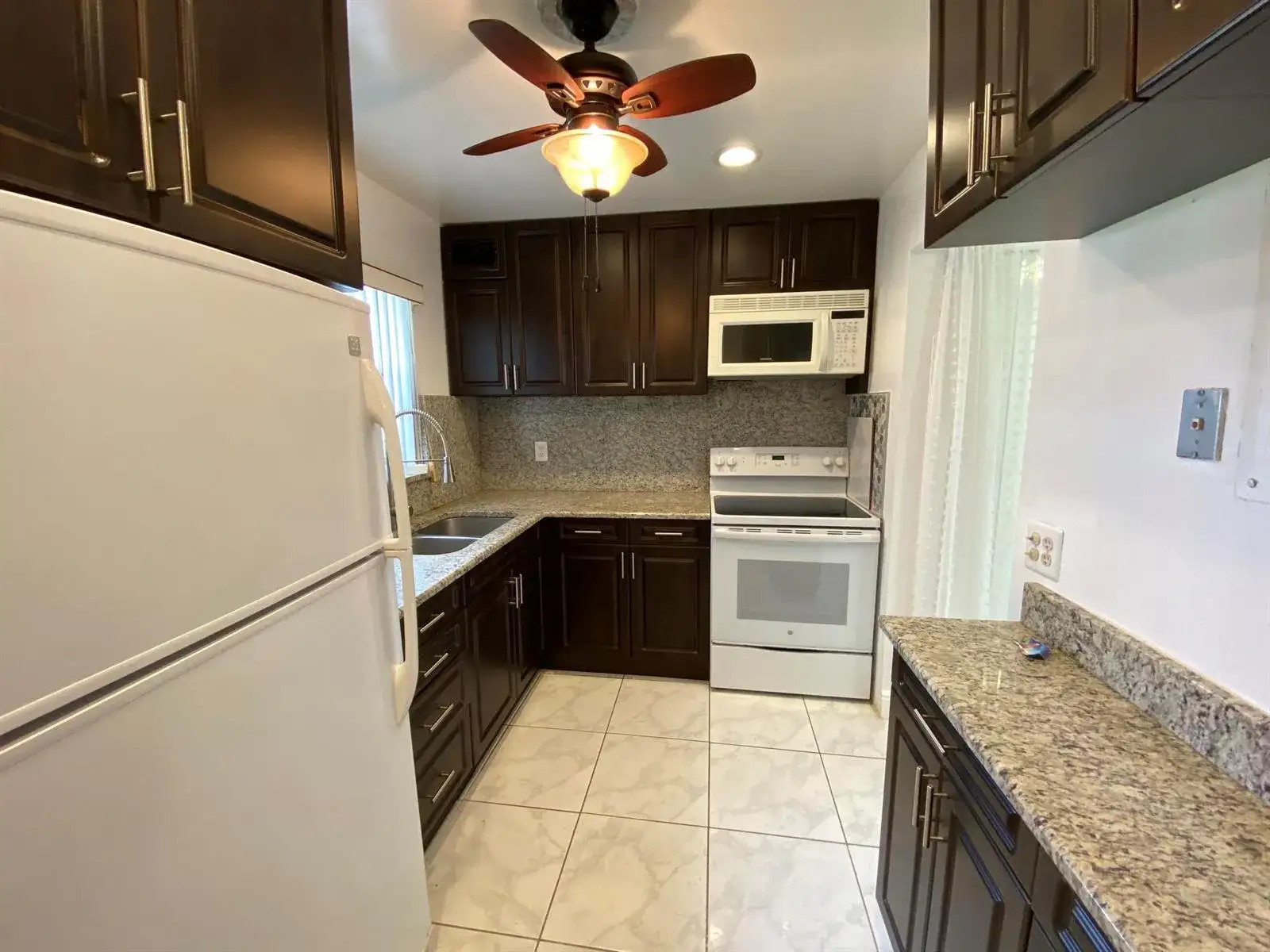 138 Lake Frances Drive, West Palm Beach FL 33411 photo 4