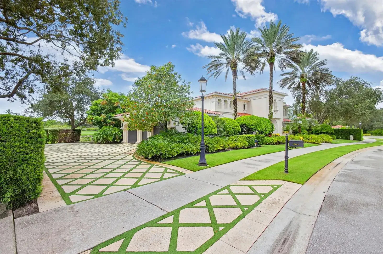 11912 Palma Drive, Palm Beach Gardens FL 33418 photo 3