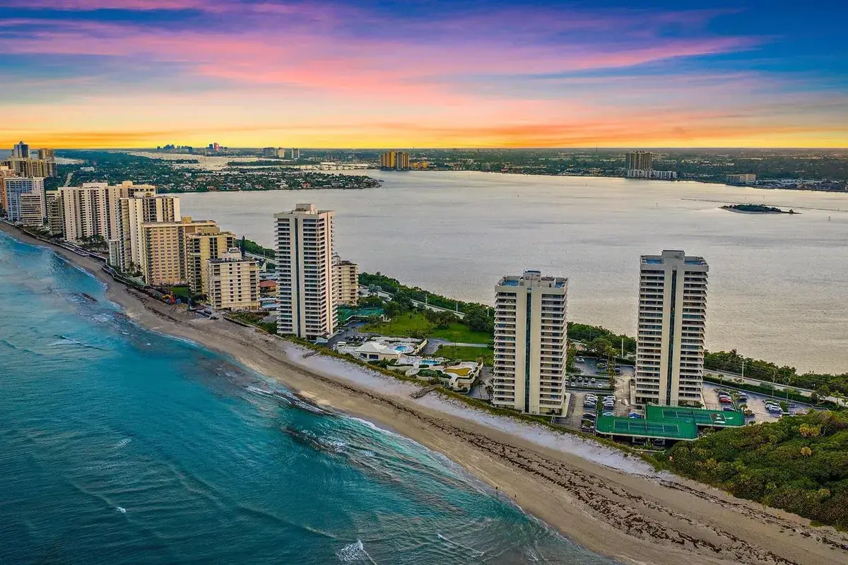 5510 N Ocean Drive # 11b, Singer Island FL 33404