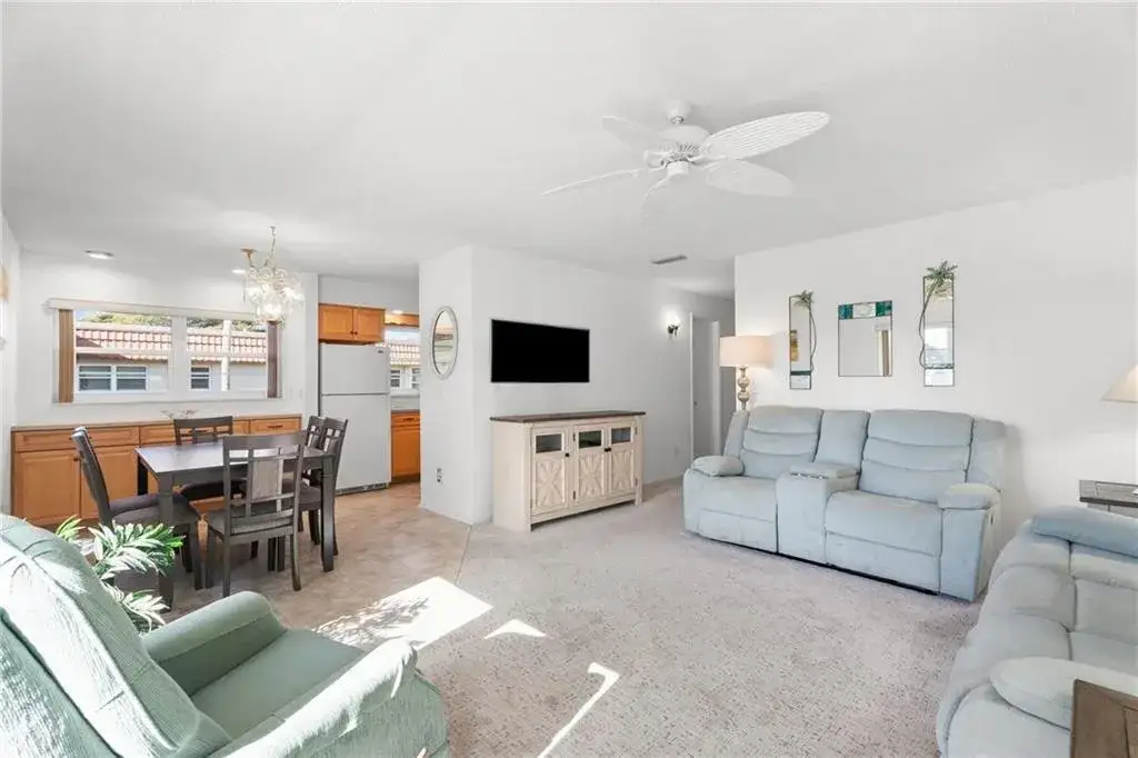 60 Woodland Drive # 202, Vero Beach FL 32962 photo 3