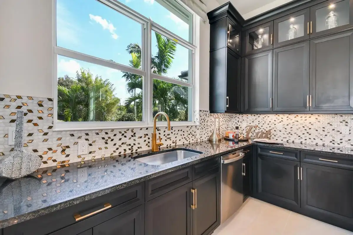 132 SE Via Tirso, Port St. Lucie FL 34952 photo 3