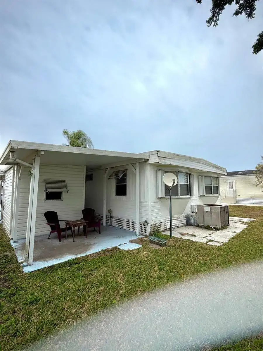 14 Golf Drive, Port St. Lucie FL 34952 photo 3
